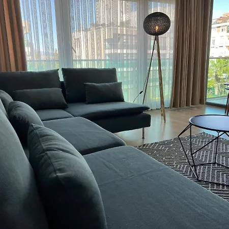 Apartment Lena *
